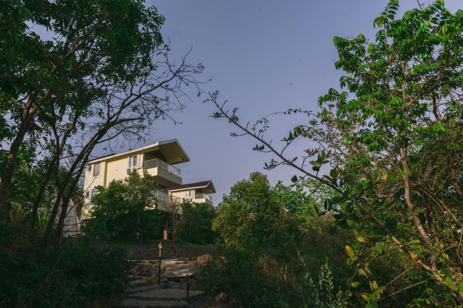 Eshi Resorts And Restaurant - Bhimashankars Jungle Luxury Resort Taleghar Εξωτερικό φωτογραφία